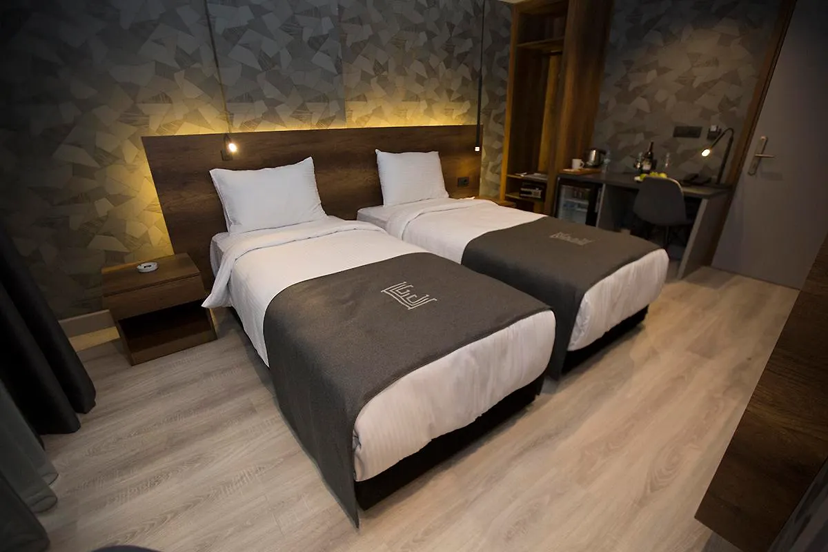 Emen'S Otel Izmir 4*,